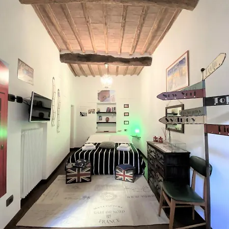 Il Di Claire - Cozy And Charm Apartment Siena