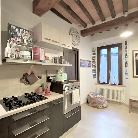 Il Di Claire - Cozy And Charm Apartment Siena